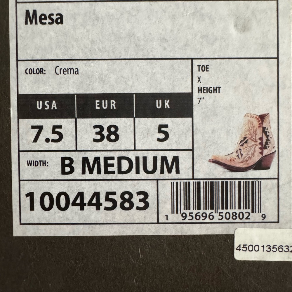 Ariat Women's Beige Western Ankle Booties - Picture 7 of 8
